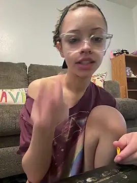 jojosbizarrelyf online show from March 5, 2026, 3:19 pm