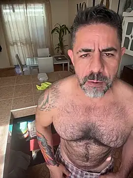 wolfbucker online show from February 26, 2026, 4:07 pm