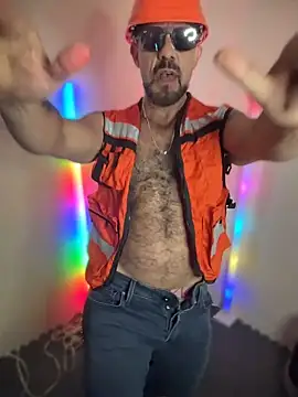 wolfbucker online show from May 22, 2026, 8:12 am