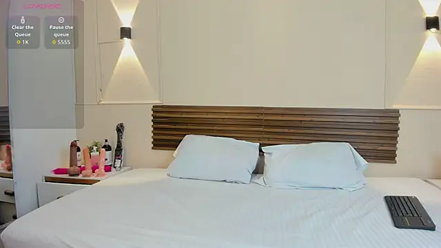 Snapshot of salome_diamond chatting on February 21, 2026, 7:16 pm salome diamond online show from February 21, 2026, 7:16 pm