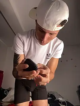 Zeus Bigcock21 online show from January 14, 2026, 8:12 pm