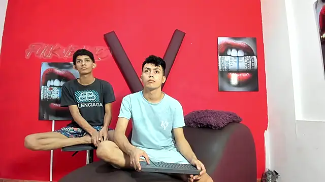 AVENGER BOYS2026 online show from May 9, 2026, 9:18 pm