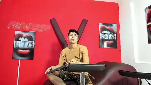 AVENGER BOYS2026 online show from May 23, 2026, 7:13 pm