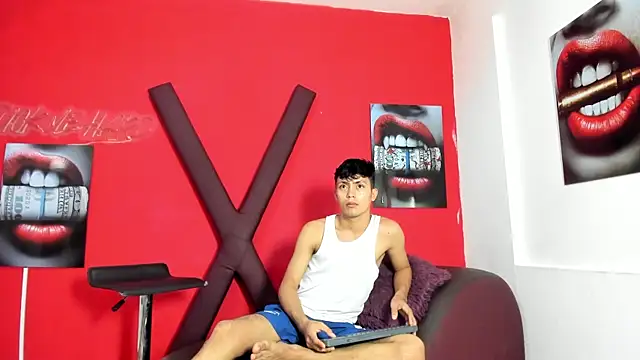 AVENGER BOYS2026 online show from May 16, 2026, 7:24 pm