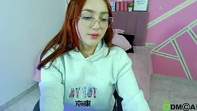 Snapshot of Natasha_Romanof18 chatting on February 20, 2026, 6:26 am Natasha Romanof18 online show from February 20, 2026, 6:26 am