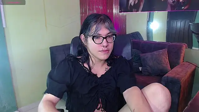 lilith ayanami online show from April 30, 2026, 11:50 am