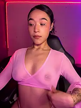 crystal dlun online show from January 10, 2026, 3:29 pm