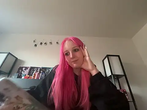 Snapshot of prettygirltracy_12 chatting on February 10, 2026, 11:15 pm prettygirltracy 12 online show from February 10, 2026, 11:15 pm