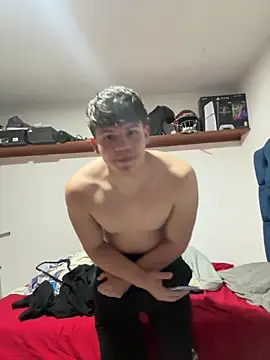 Snapshot of padrinito_69 chatting on February 6, 2026, 7:15 am padrinito 69 online show from February 6, 2026, 7:15 am