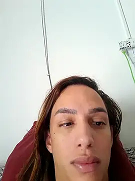 Snapshot of ofjuliaa chatting on February 26, 2026, 7:36 pm ofjuliaa online show from February 26, 2026, 7:36 pm