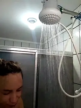 Snapshot of ofjuliaa chatting on February 24, 2026, 7:37 pm ofjuliaa online show from February 24, 2026, 7:37 pm