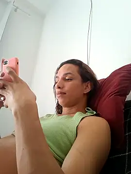 Snapshot of ofjuliaa chatting on January 31, 2026, 7:12 pm ofjuliaa online show from January 31, 2026, 7:12 pm