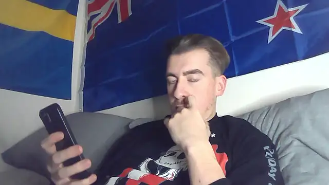 essexboy 2002 online show from January 14, 2026, 11:52 pm