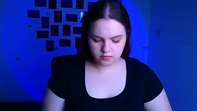 Kitty Mia Kitty online show from March 15, 2026, 6:42 am