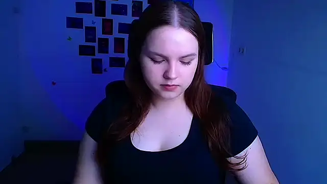 Snapshot of Kitty_Mia_Kitty chatting on March 1, 2026, 6:13 am Kitty Mia Kitty online show from March 1, 2026, 6:13 am