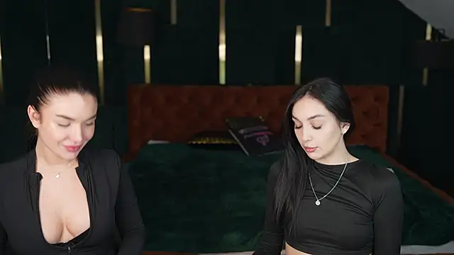 Snapshot of Mila_Rose054 chatting on February 22, 2026, 3:46 pm Mila Rose054 online show from February 22, 2026, 3:46 pm