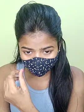 Snapshot of trinasa chatting on February 19, 2026, 8:39 pm trinasa online show from February 19, 2026, 8:39 pm