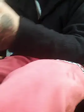 -Bunny-y online show from January 9, 2026, 2:07 am