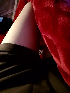 -Bunny-y online show from January 13, 2026, 12:53 pm