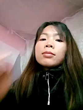 Yaya-827 online show from January 9, 2026, 2:13 pm