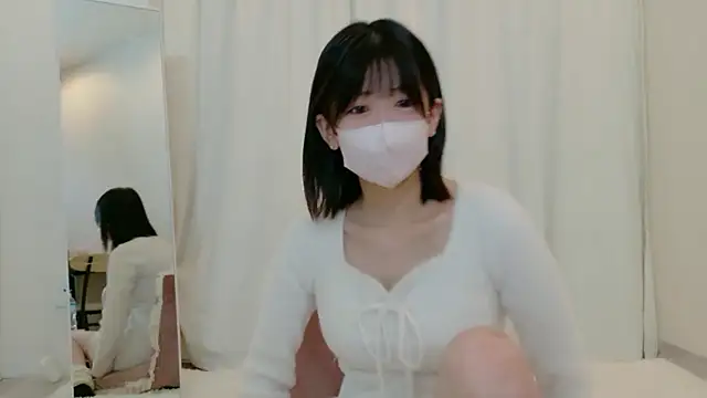 Snapshot of yuruchan_ chatting on February 14, 2026, 2:28 pm yuruchan online show from February 14, 2026, 2:28 pm