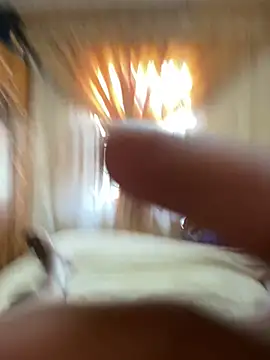 Snapshot of clivezaro chatting on April 11, 2026, 11:25 am clivezaro online show from April 11, 2026, 11:25 am