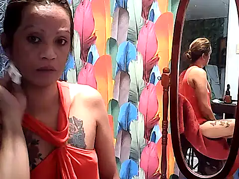 Simplewild21 online show from May 5, 2026, 7:22 am