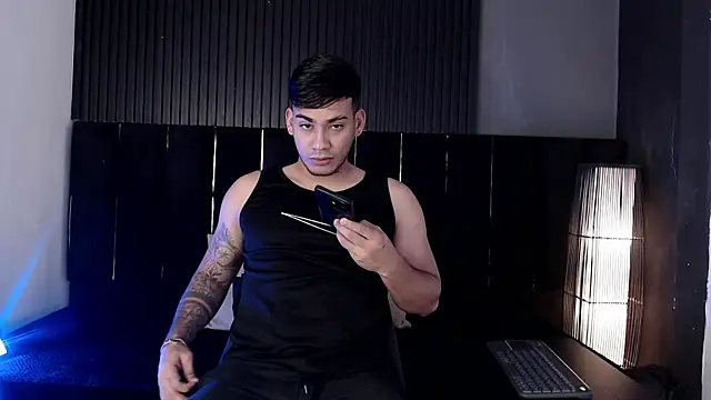 Ryder stone  online show from January 16, 2026, 12:53 pm