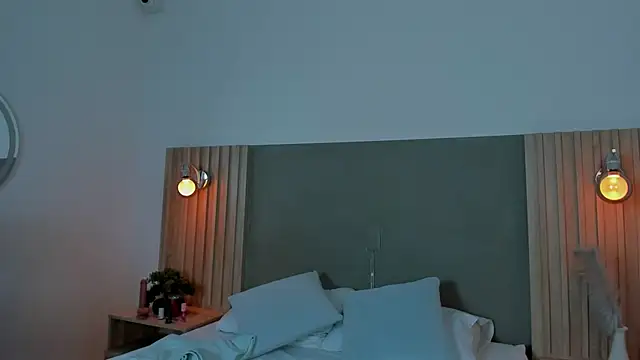 scarlett rosse x online show from February 14, 2026, 1:50 am