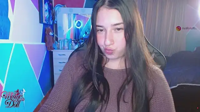 Mysticdooll69 online show from July 8, 2026, 7:03 pm