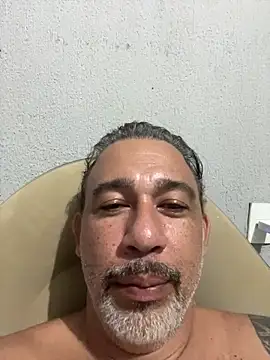 Snapshot of fabbronxer chatting on March 1, 2026, 7:52 am fabbronxer online show from March 1, 2026, 7:52 am