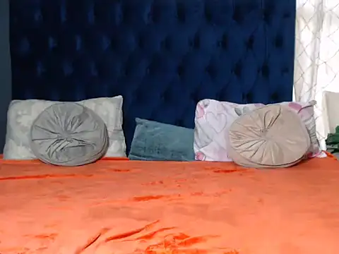 SexyLadyBoobsxx05 online show from January 12, 2026, 4:14 pm