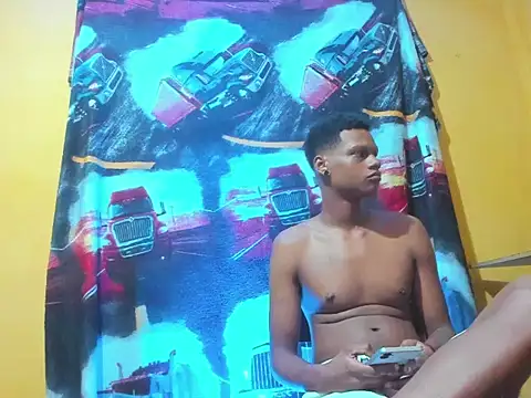 Snapshot of aunstin_mohamme chatting on February 5, 2026, 1:01 am aunstin mohamme online show from February 5, 2026, 1:01 am