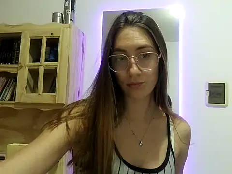 Snapshot of Noracherry chatting on February 26, 2026, 6:30 pm Noracherry online show from February 26, 2026, 6:30 pm