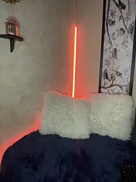 Alana Stone online show from April 15, 2026, 3:12 am