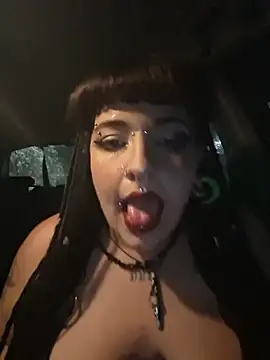 RoseNubble online show from June 26, 2026, 11:43 pm