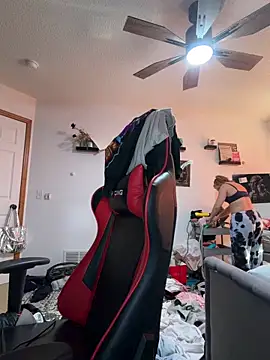 SassynNatty online show from April 8, 2026, 11:50 pm