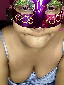 pinkisaha75 online show from February 5, 2026, 6:20 am