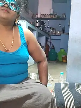 divyasree1431 online show from March 17, 2026, 1:03 pm