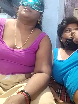 divyasree1431 online show from February 4, 2026, 5:08 pm