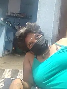 divyasree1431 online show from March 3, 2026, 1:40 pm