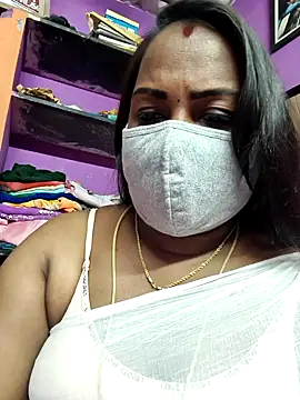 Tamil Hot Priya online show from February 18, 2026, 5:42 pm