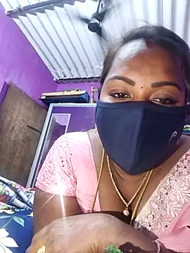 Tamil Hot Priya online show from January 13, 2026, 6:12 pm