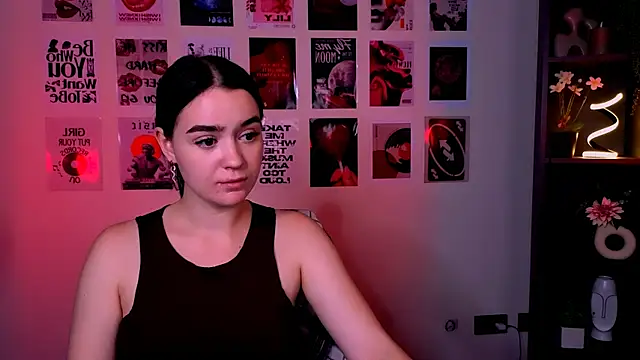 Snapshot of monica_xcx chatting on July 22, 2026, 7:27 pm monica xcx online show from July 22, 2026, 7:27 pm