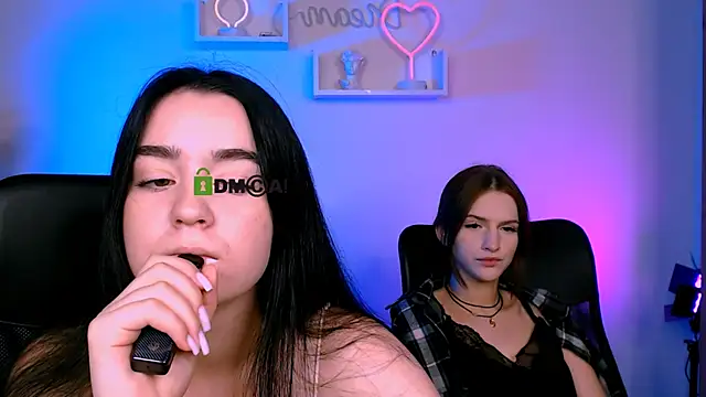 Snapshot of monica_xcx chatting on July 6, 2026, 9:49 am monica xcx online show from July 6, 2026, 9:49 am
