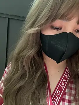 Snapshot of -Violet-t chatting on February 18, 2026, 2:46 pm -Violet-t online show from February 18, 2026, 2:46 pm