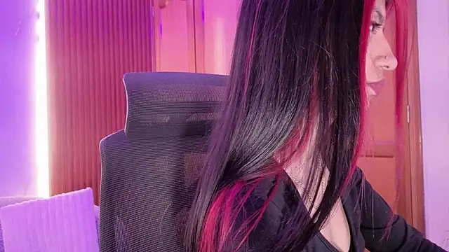 dulcetorresvg online show from February 28, 2026, 3:06 am