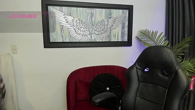 VictoriaPaker online show from March 11, 2026, 11:37 am