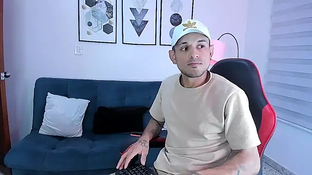 Snapshot of JACOB_RACHELL chatting on February 2, 2026, 12:48 pm JACOB RACHELL online show from February 2, 2026, 12:48 pm