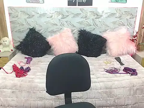 Snapshot of rossyvalbuena chatting on February 14, 2026, 1:55 pm rossyvalbuena online show from February 14, 2026, 1:55 pm